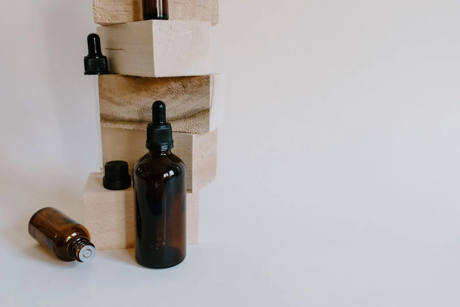 Routine peau minimaliste : moins de produits, plus de résultats
